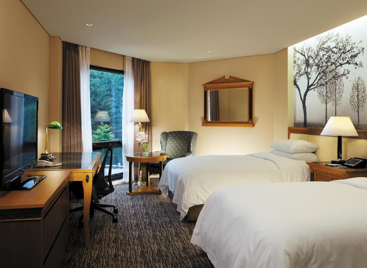 Hotel Swiss Grand & Grand