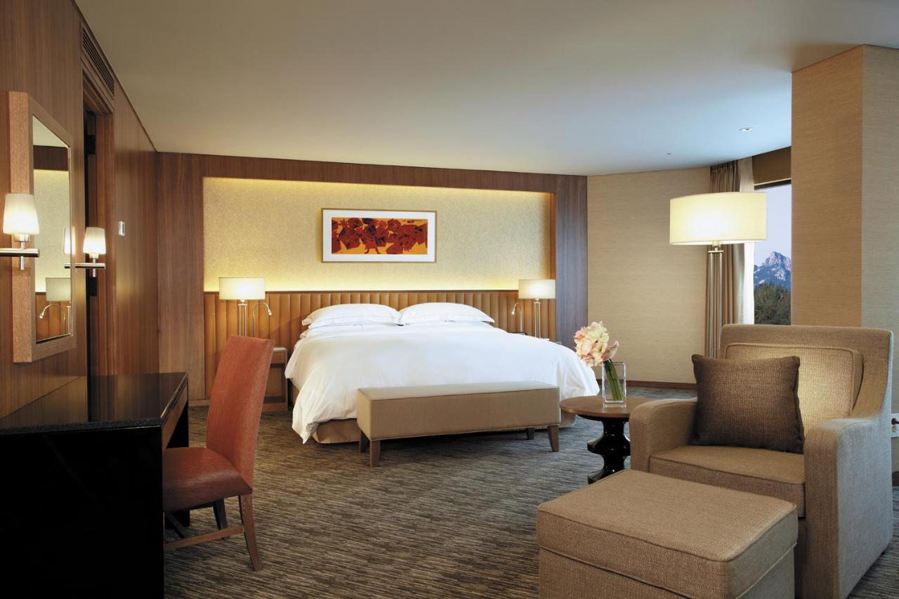 Swiss Grand & Grand Hotel 5*