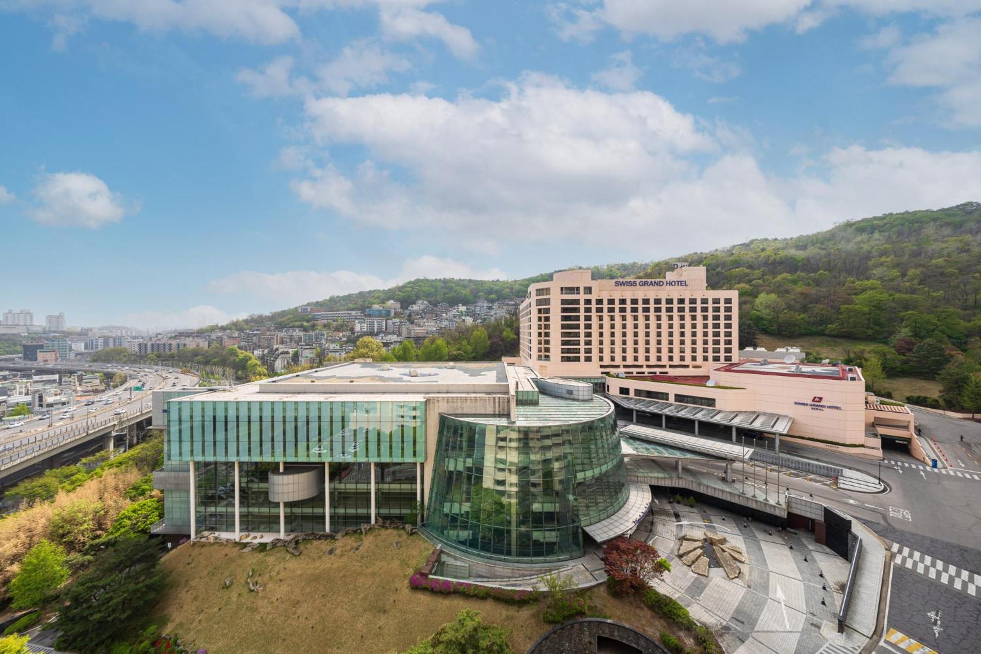 Hotel Swiss Grand & Grand 5*