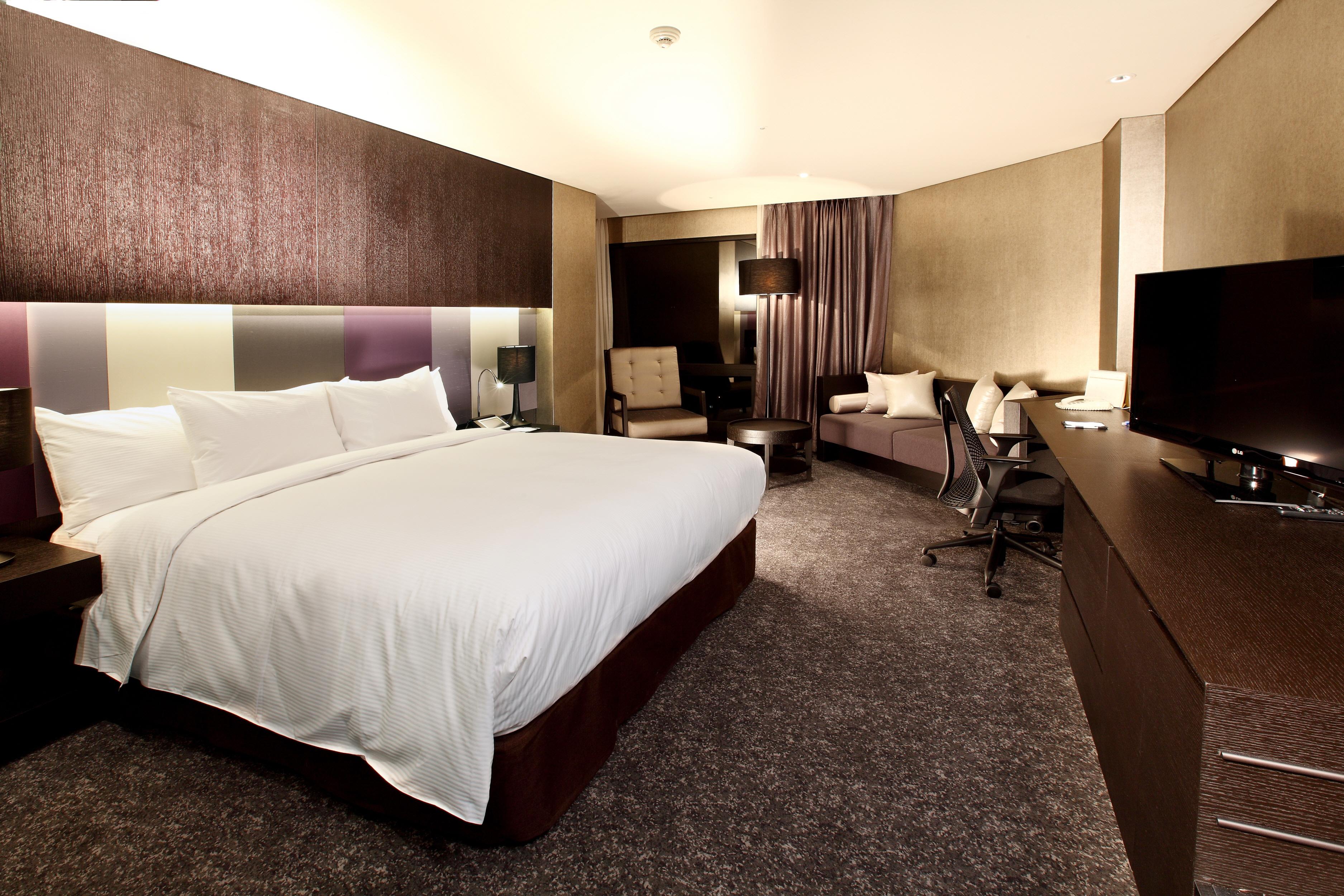 Hotel Swiss Grand & Grand 5*